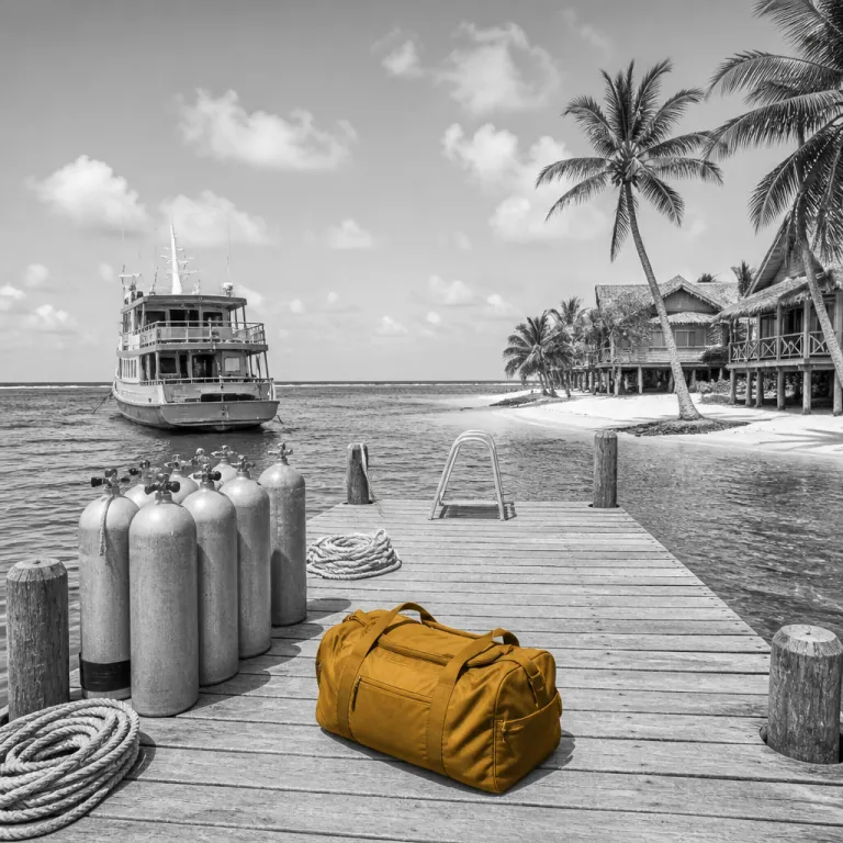 How to Plan Belize Liveaboard Diving Trips Around the Right Hotel Stays